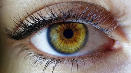 Блефаропластика: зачем нужна и какая бывает