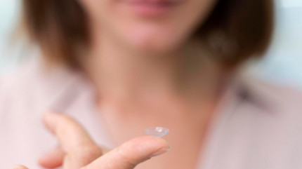 Як почистити контактну оптику?