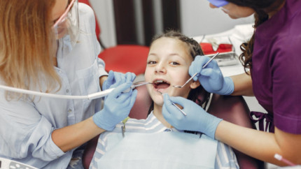 Детский стоматолог. Когда он становится нужен?