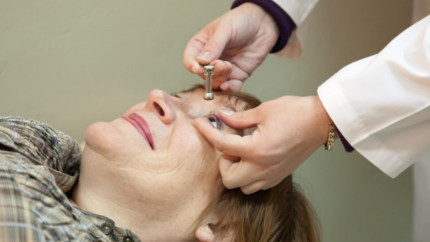 Коли потрібна тонометрія?