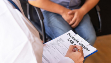 Рак простати: перші симптоми та діагностика