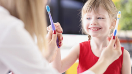 Какую зубную щетку выбрать?